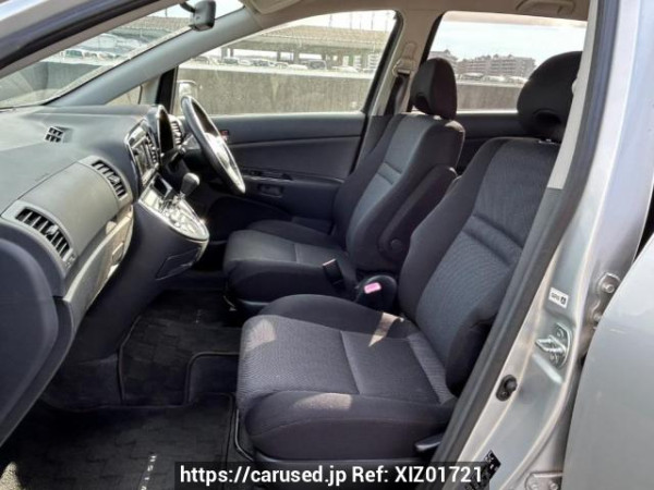 Used 2004 AT toyota wish ZNE10G Image[14]
