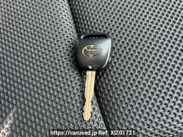 Used 2004 AT toyota wish ZNE10G Image[44]