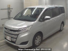 Toyota Noah ZRR80G