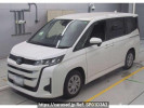 Toyota Noah MZRA90W