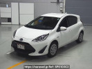 Toyota Aqua NHP10