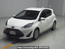 Toyota Aqua NHP10