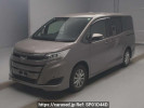 Toyota Noah ZRR80G