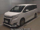 Toyota Noah ZRR80G