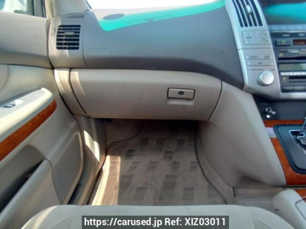 Used 2004 AT toyota harrier ACU30W Image[19]