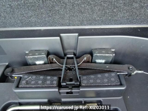 Used 2004 AT toyota harrier ACU30W Image[42]