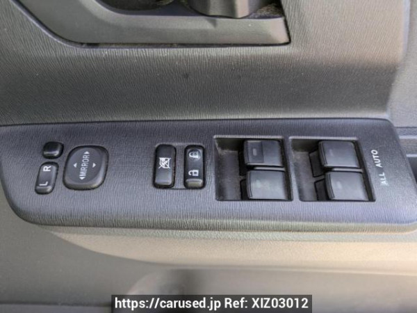 Used 2007 AT toyota noah ZRR70G Image[18]