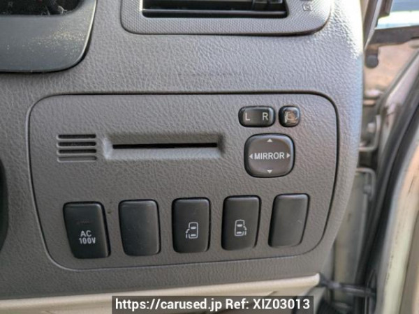 Used 2005 AT toyota alphard MNH10W Image[23]