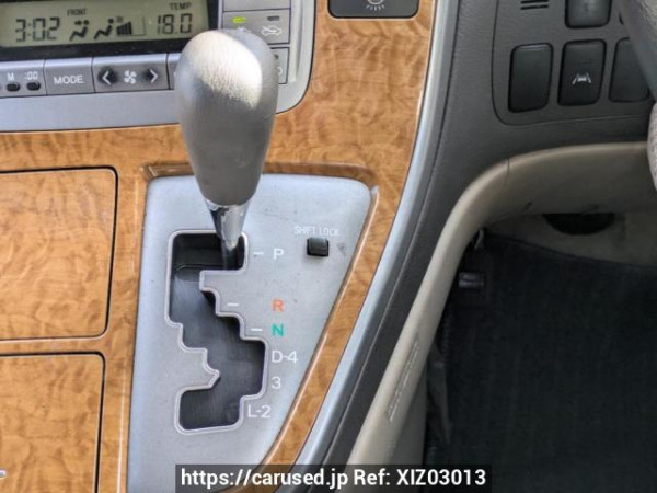 Used 2005 AT toyota alphard MNH10W Image[29]