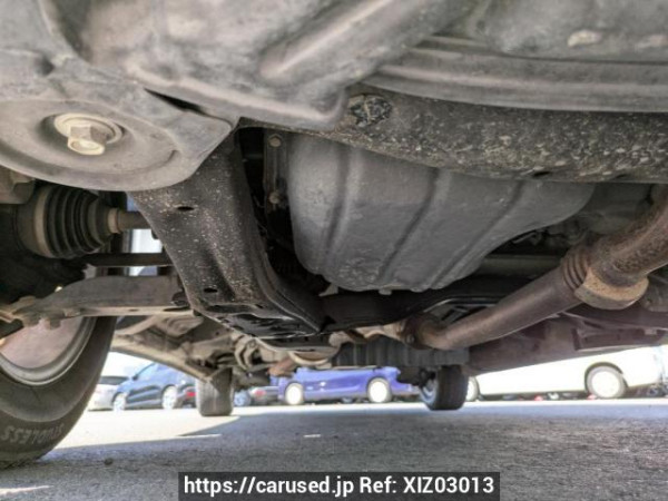 Used 2005 AT toyota alphard MNH10W Image[36]