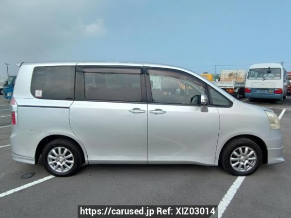 Used 2008 AT toyota noah ZRR70G Image[7]