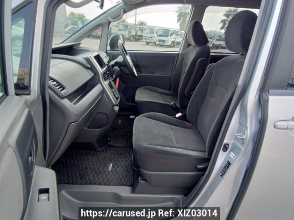 Used 2008 AT toyota noah ZRR70G Image[14]