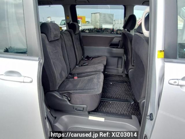 Used 2008 AT toyota noah ZRR70G Image[15]