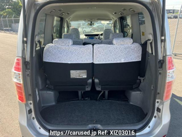 Used 2010 AT toyota noah ZRR75G Image[8]