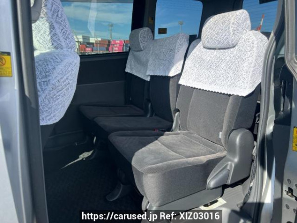 Used 2010 AT toyota noah ZRR75G Image[14]