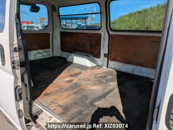Used 2003 AT nissan caravan-bus VPE25 Image[16]