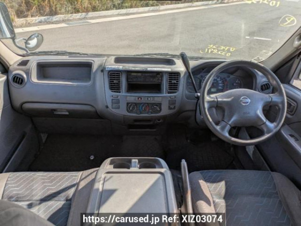 Used 2003 AT nissan caravan-bus VPE25 Image[18]