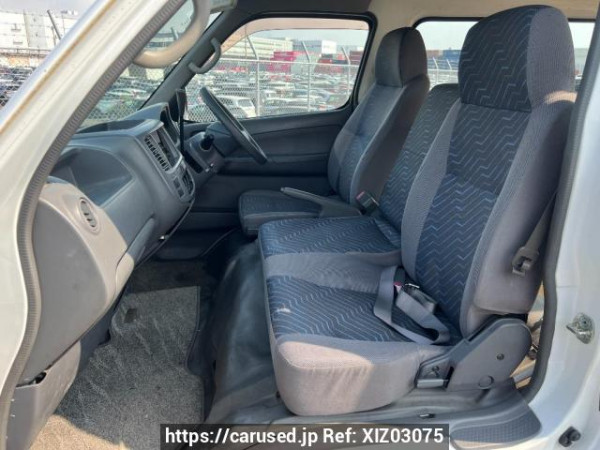 Used 2002 AT nissan caravan-bus VPE25 Image[13]