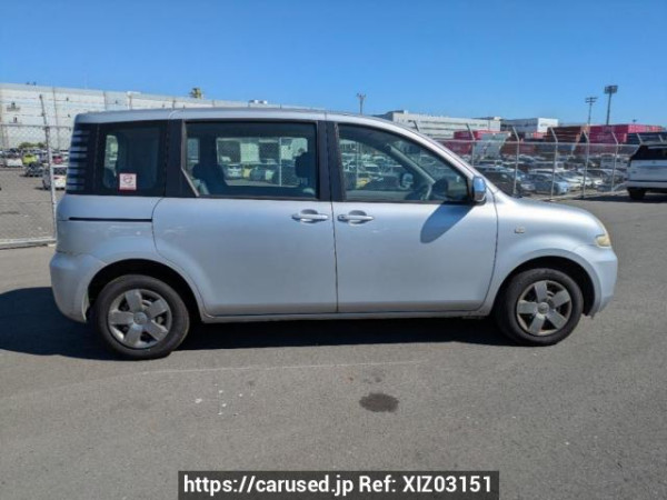 Used 2003 AT toyota sienta NCP81G Image[7]