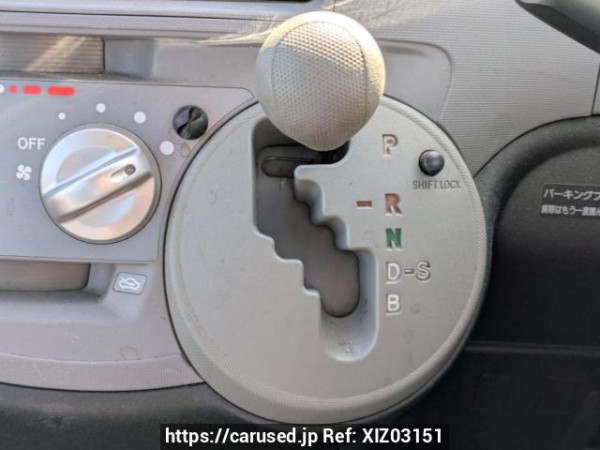 Used 2003 AT toyota sienta NCP81G Image[27]