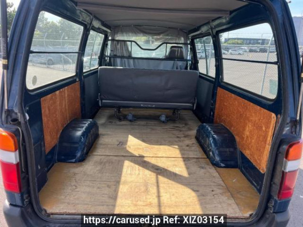 Used 2004 MT toyota hiace-van LH168V Image[8]