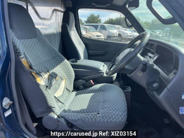 Used 2004 MT toyota hiace-van LH168V Image[12]