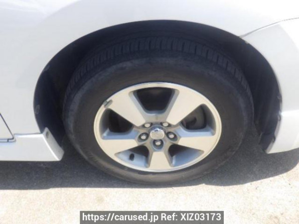 Used 2004 AT toyota wish ZNE10G Image[25]