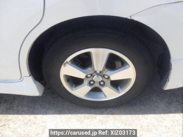 Used 2004 AT toyota wish ZNE10G Image[27]