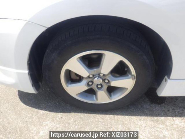 Used 2004 AT toyota wish ZNE10G Image[28]