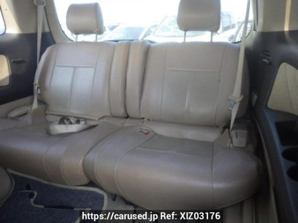 Used 2005 AT toyota alphard MNH10W Image[15]