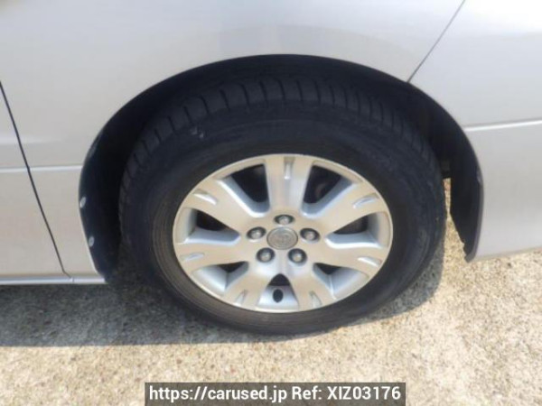 Used 2005 AT toyota alphard MNH10W Image[26]