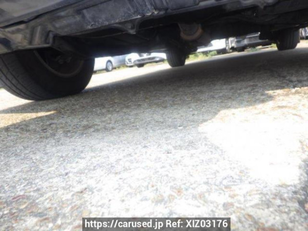 Used 2005 AT toyota alphard MNH10W Image[30]