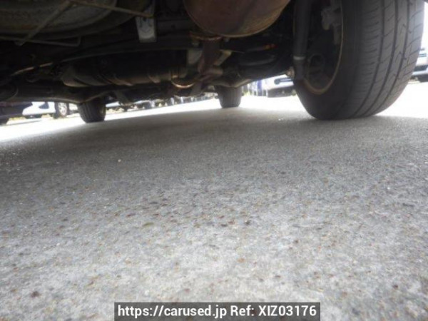 Used 2005 AT toyota alphard MNH10W Image[37]