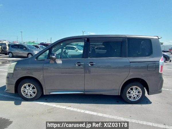 Used 2007 AT toyota noah ZRR75G Image[3]