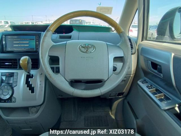 Used 2007 AT toyota noah ZRR75G Image[21]