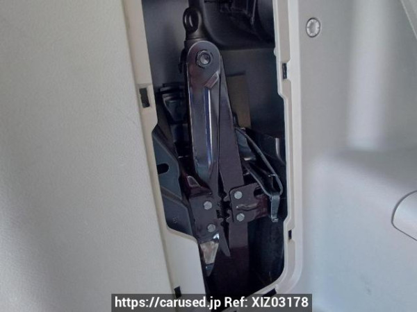 Used 2007 AT toyota noah ZRR75G Image[42]