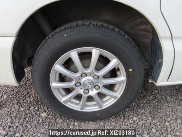 Used 2002 AT toyota noah AZR60G Image[32]