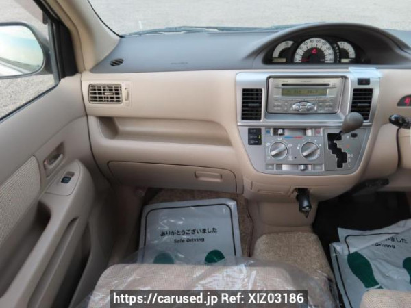Used 2005 AT toyota raum NCZ20 Image[20]