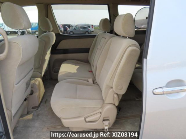 Used 2006 AT toyota alphard MNH10W Image[16]