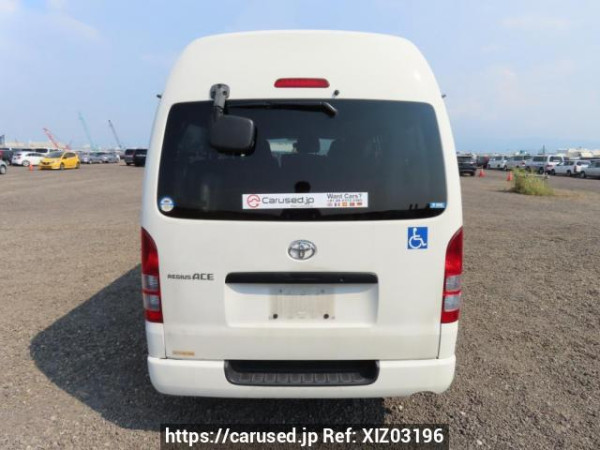 Used 2007 AT toyota regiusace-van KDH200K Image[5]