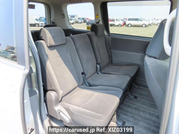 Used 2007 AT toyota noah ZRR70G Image[16]