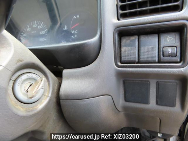 Used 2007 MT mazda bongo-van SK82V Image[25]