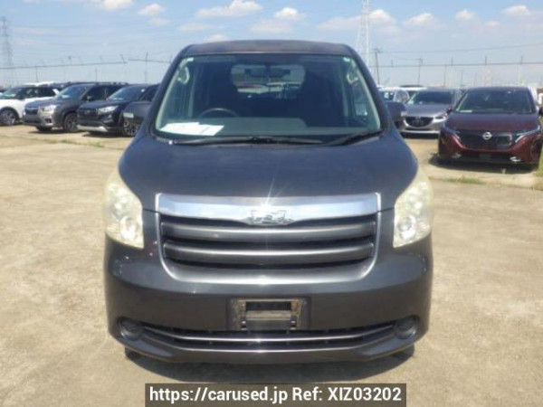 Used 2007 AT toyota noah ZRR75G Image[1]