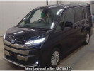 Toyota Noah ZWR95W