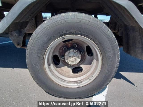 Used 2004 MT mitsubishi canter FB700B Image[29]