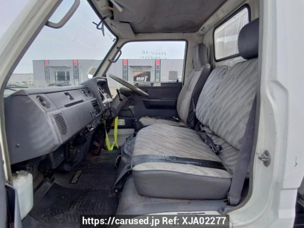 Used 1993 MT toyota dyna-truck BU66D Image[17]