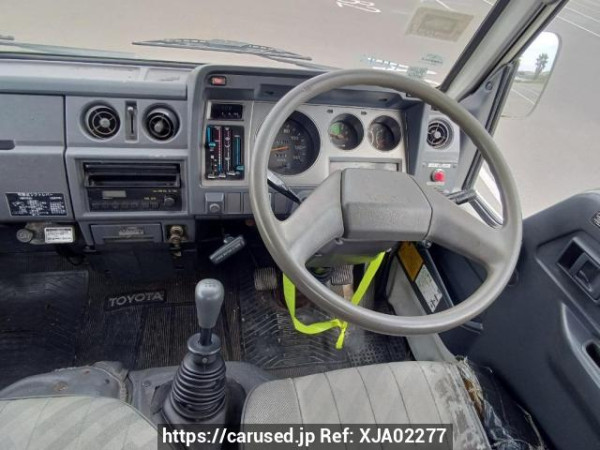 Used 1993 MT toyota dyna-truck BU66D Image[20]