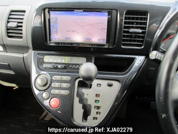 Used 2003 AT toyota wish ZNE10G Image[27]