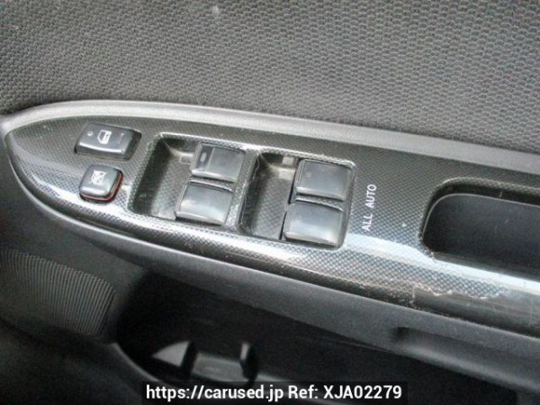 Used 2003 AT toyota wish ZNE10G Image[33]