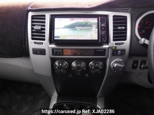 Used 2004 AT toyota hilux-surf TRN215W Image[22]